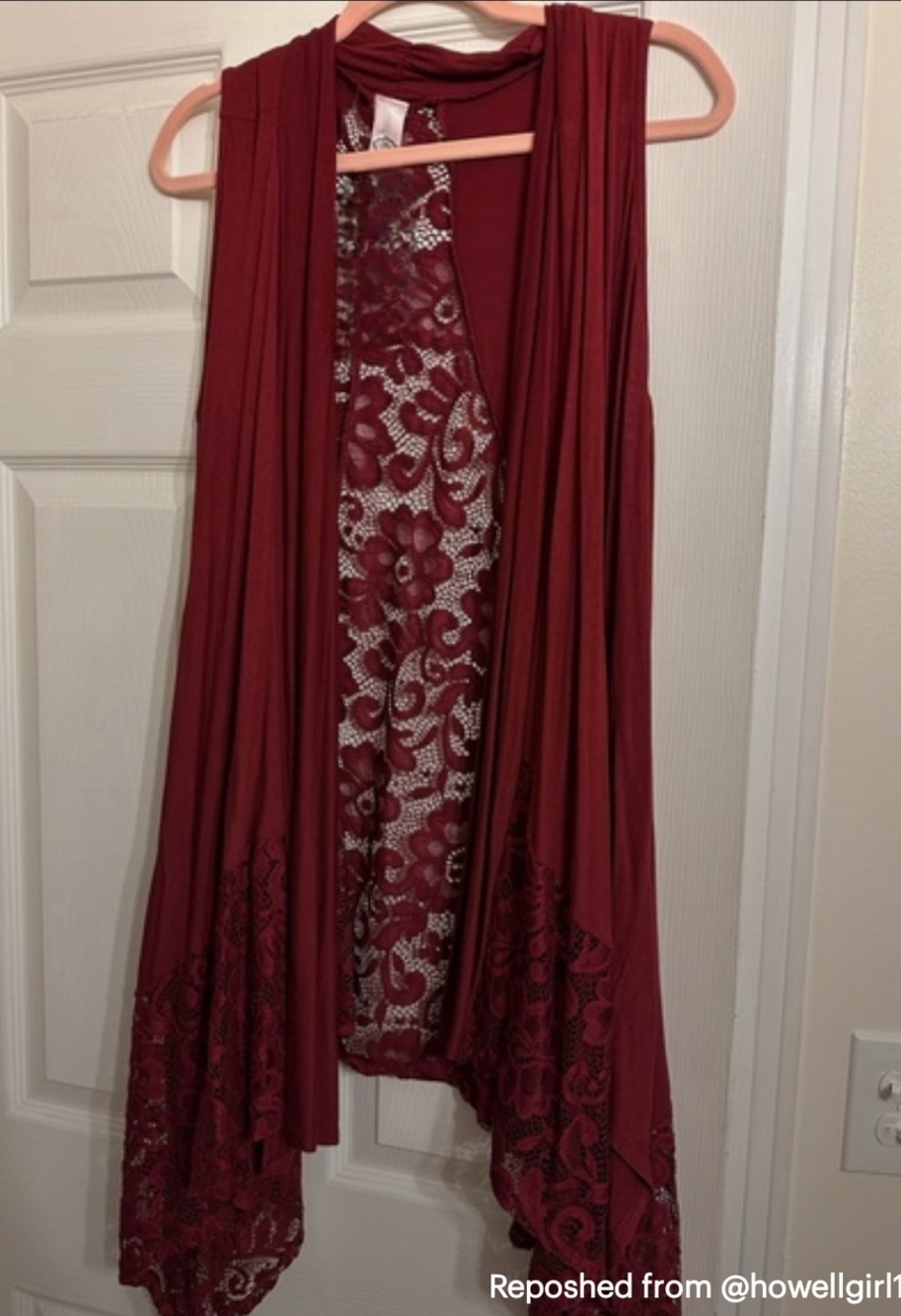 Women's Lace Trim Open Front Cardigan Vest - Burgundy